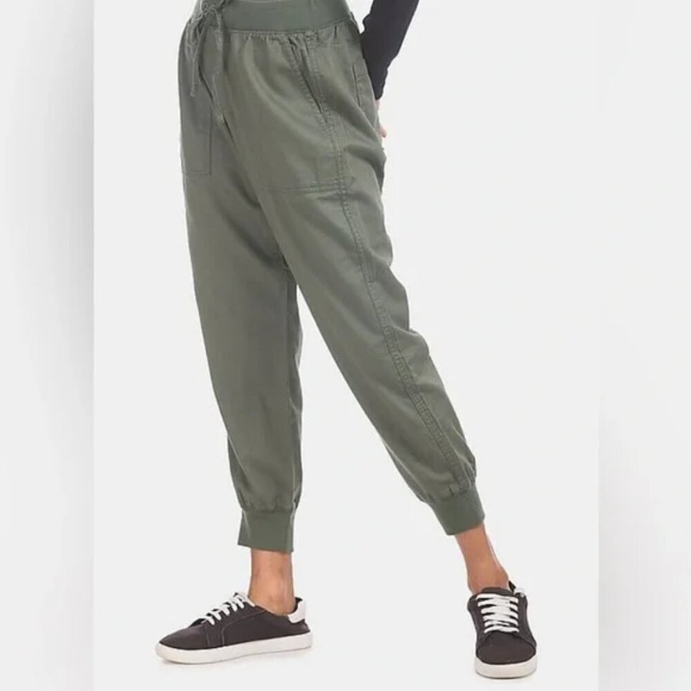 NWT! Gap Twill Drawstring Joggers